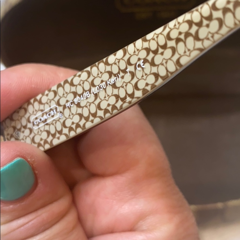 Authentic Coach sunglasses - Picture 4 of 5